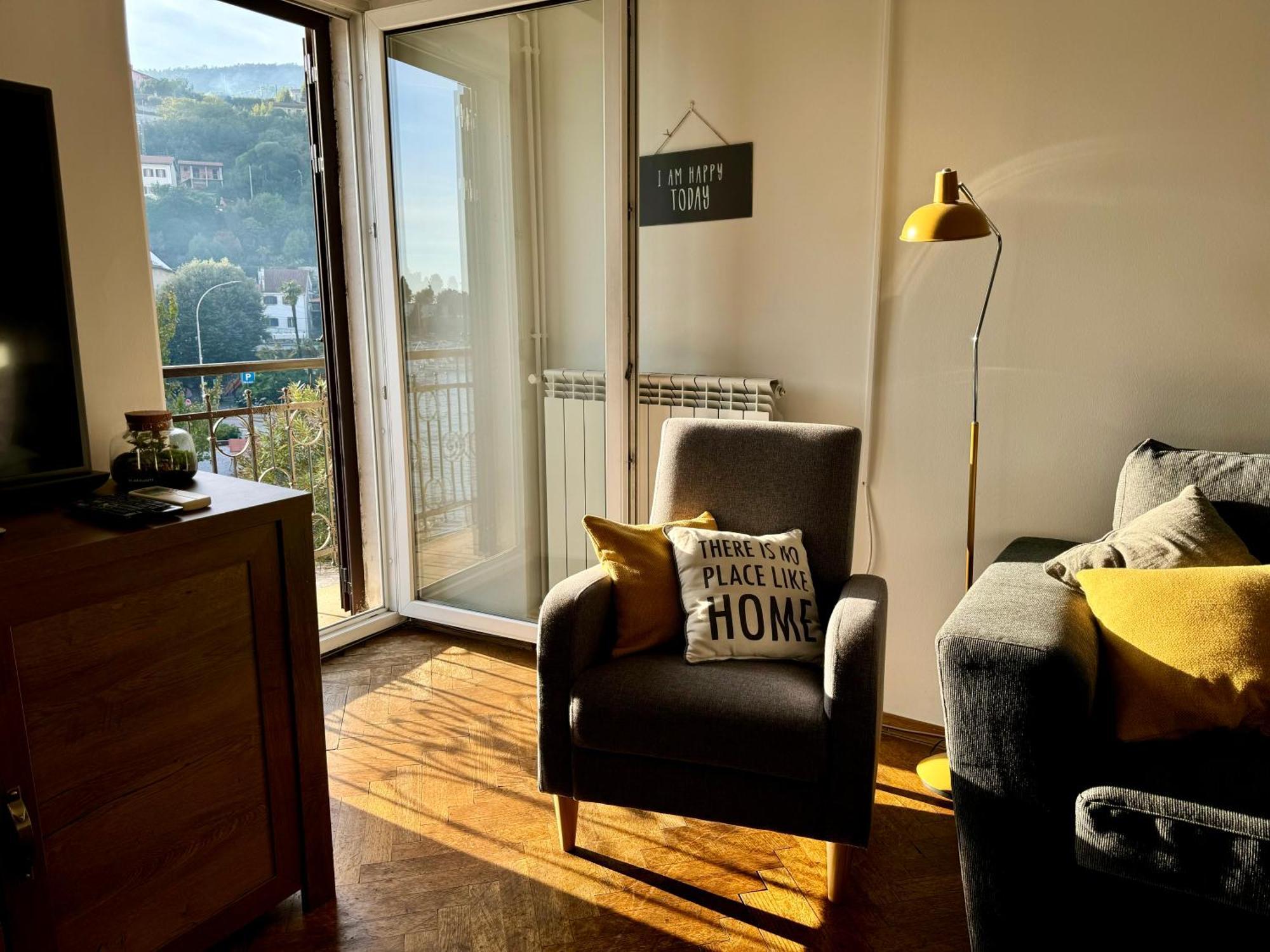 Apartment By The Sea Ika Exteriér fotografie